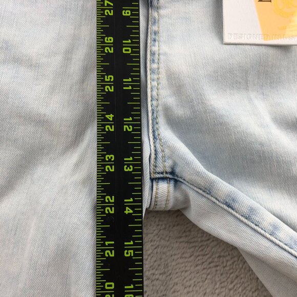 NWT Risen Womens Brenna Jeans Size 2X Wide Leg Blue Denim Casual Classic Travel - Picture 8 of 16